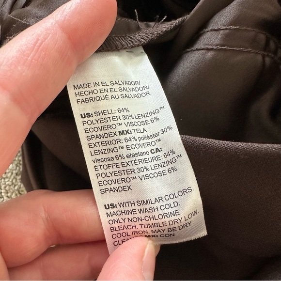 Chico’s Flex Waist Modern Tailored Full Length Pant Cocoa‎ Bean Trousers 0/US 4 - Picture 6 of 9